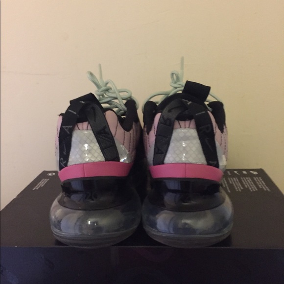 Women’s Nike MX 720 - Picture 4 of 4